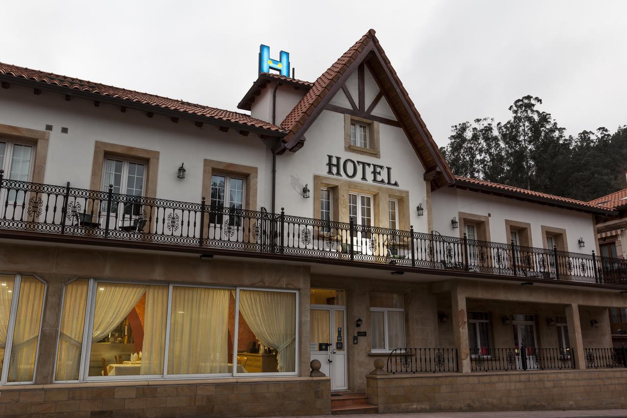 Hotel La Terraza De Puente Viesgo Exteriér fotografie